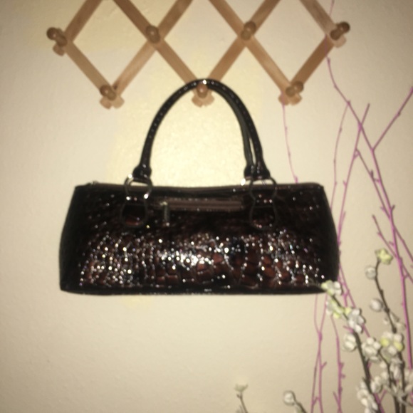 Wine Bottle Clutch - Insulated Purse - NWT - Picture 5 of 11